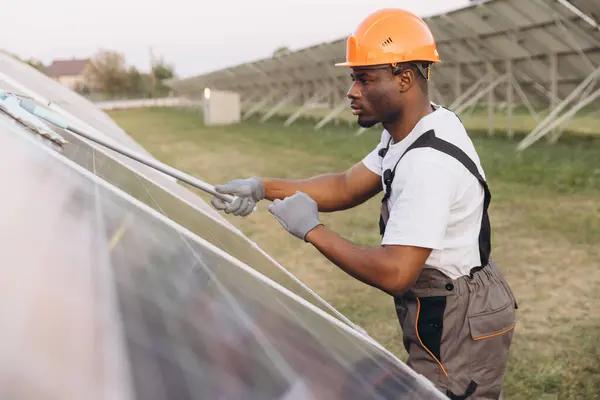 Mesa Residents Embrace Solar Energy Solutions