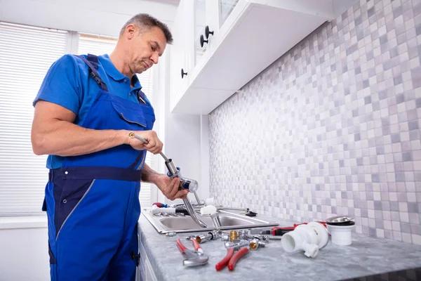 Preventing Water Woes with Professional Plumbing Services