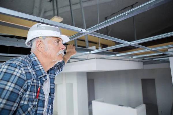 Trusted Roof Replacement Experts in West Hills